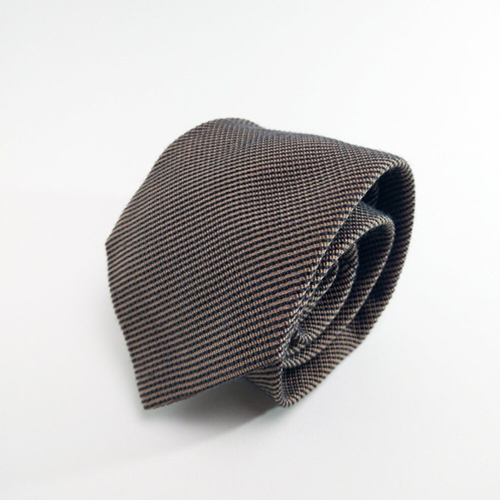 Vintage 1980s GUCCI Tie Necktie Striped Made In Italy 60% Seta Pure Silk Soie !!